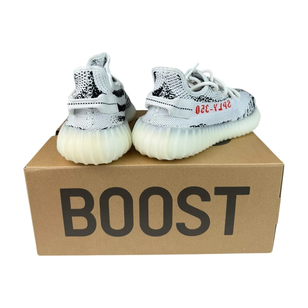 Boty Adidas Yeezy Boost 350 V2 Zebra