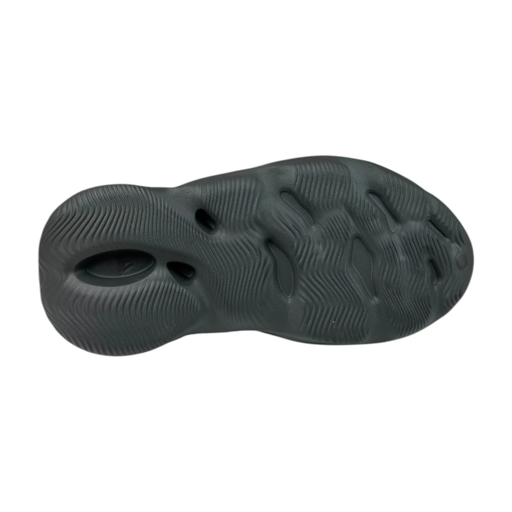 Boty Adidas Yeezy Foam Runner Carbon