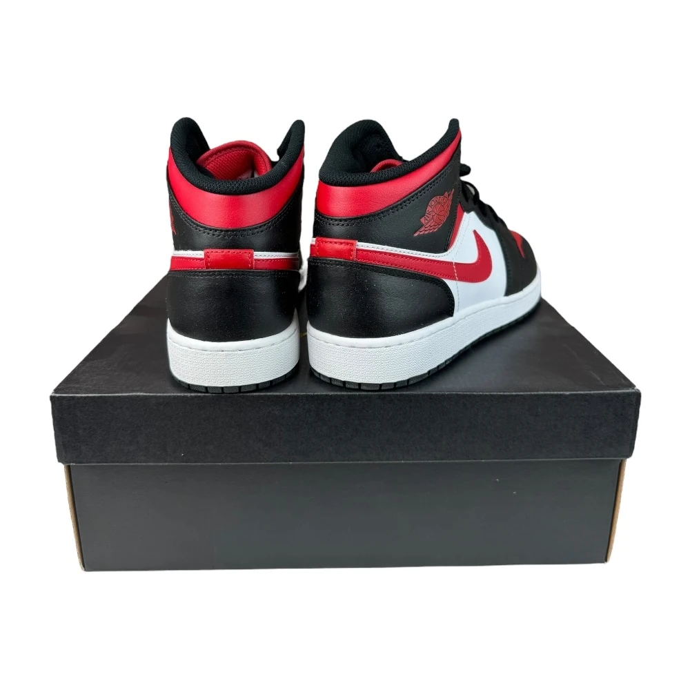 Boty Air Jordan 1 Mid Black Fire Red