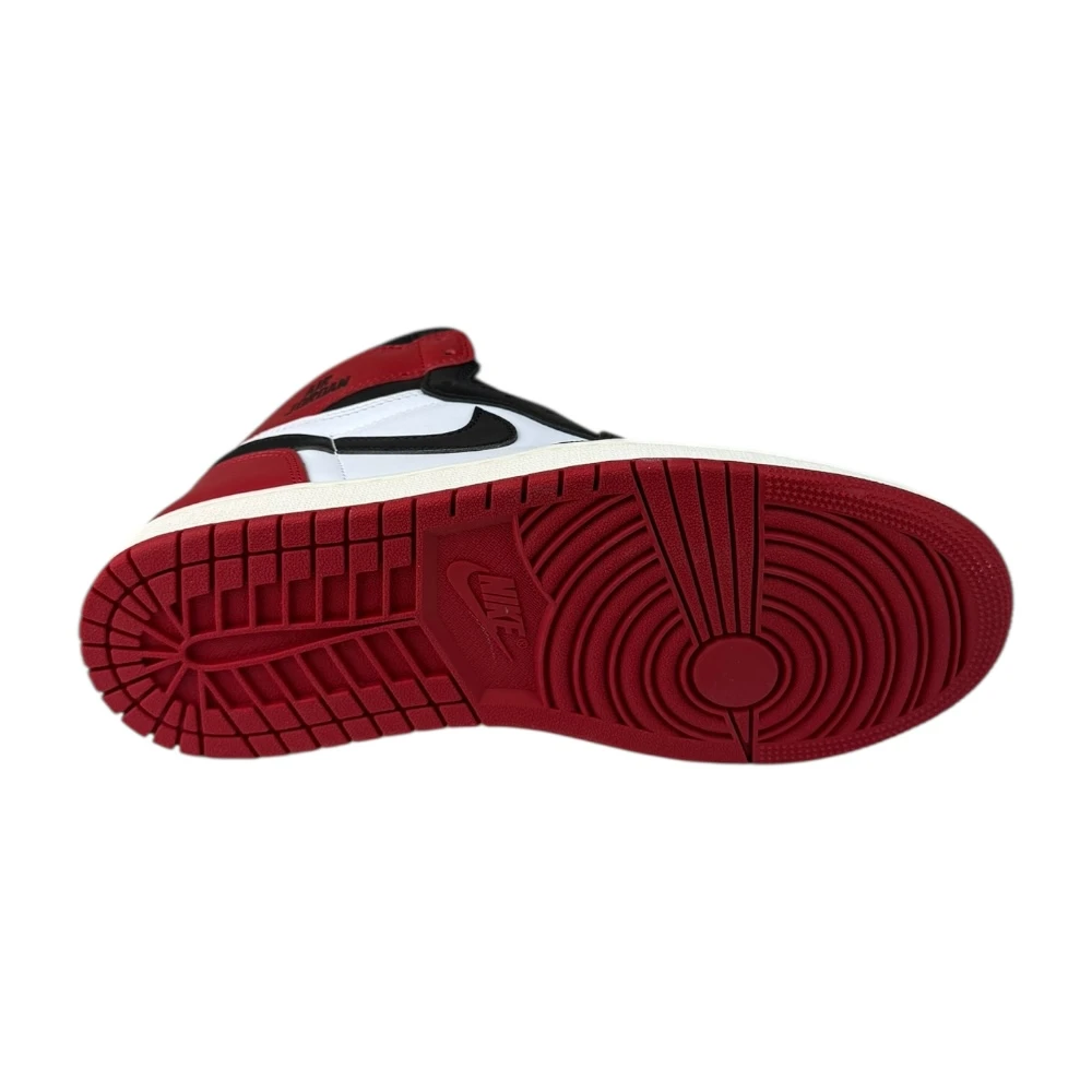 Boty Jordan 1 Retro High OG Black Toe Reimagined