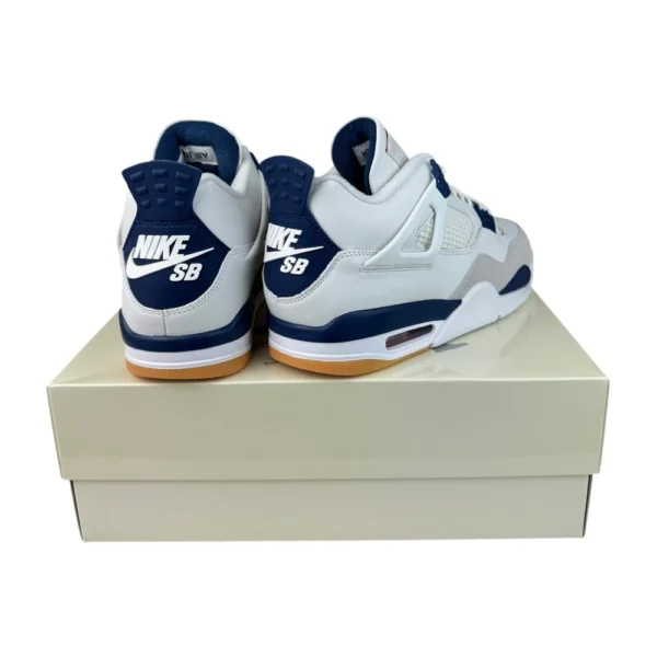 Boty Jordan 4 retro SB navy