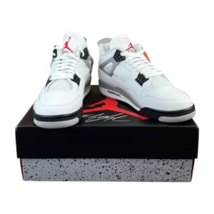 Boty Jordan 4 Retro White Cement (2025)