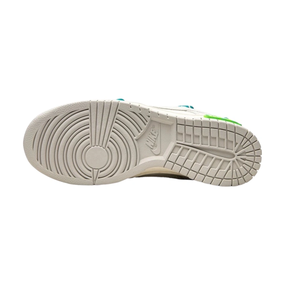 Bota Nike Dunk Low Off-White Lot 36