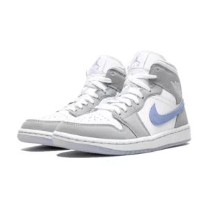 Bota Jordan 1 Mid Wolf Grey Aluminum (Women’s)