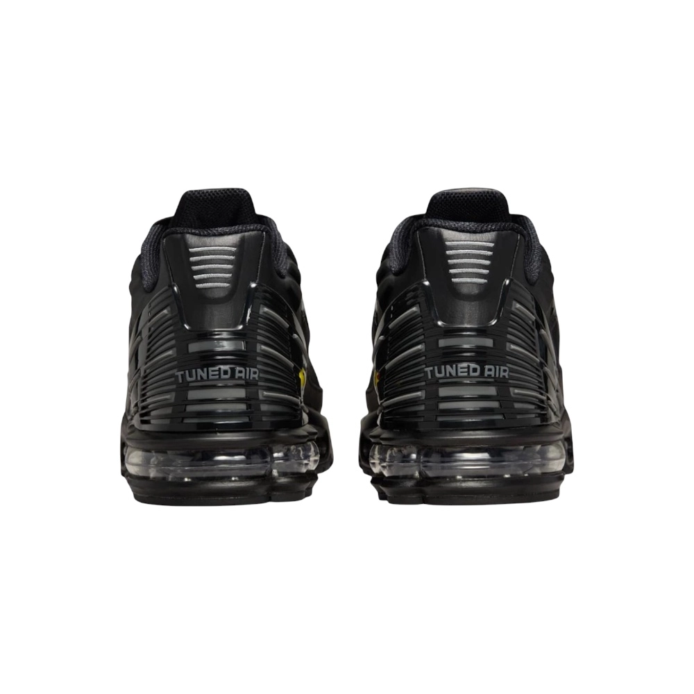 Bota Nike Air Max Plus 3 Black Smoke Grey