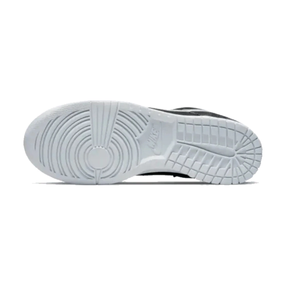 Bota Nike Dunk Low Retro Animal Pack Zebra