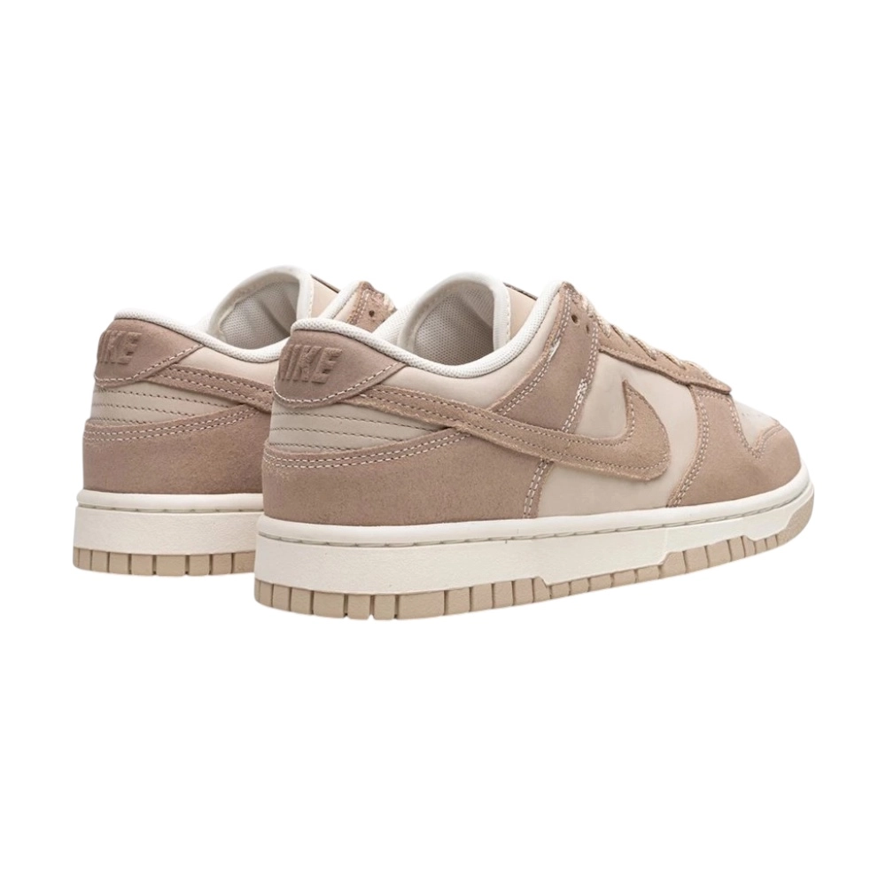 Bota Nike Dunk Low SE Sanddrift (Women’s)