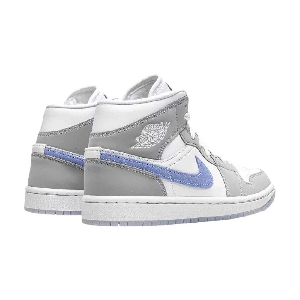 Bota Jordan 1 Mid Wolf Grey Aluminum (Women's)