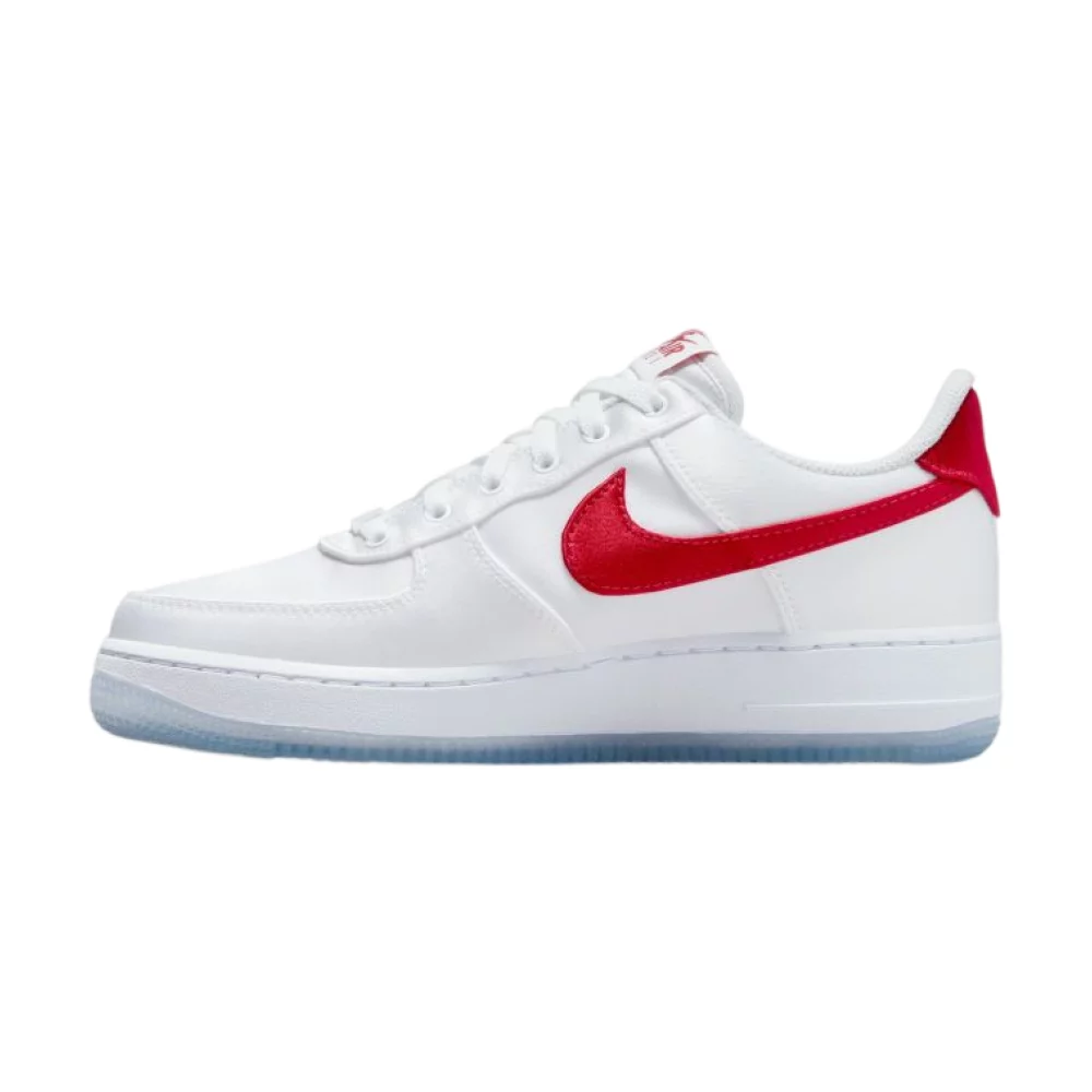 Bota Nike Air Force 1 Low '07 Satin White Varsity Red (Women's)