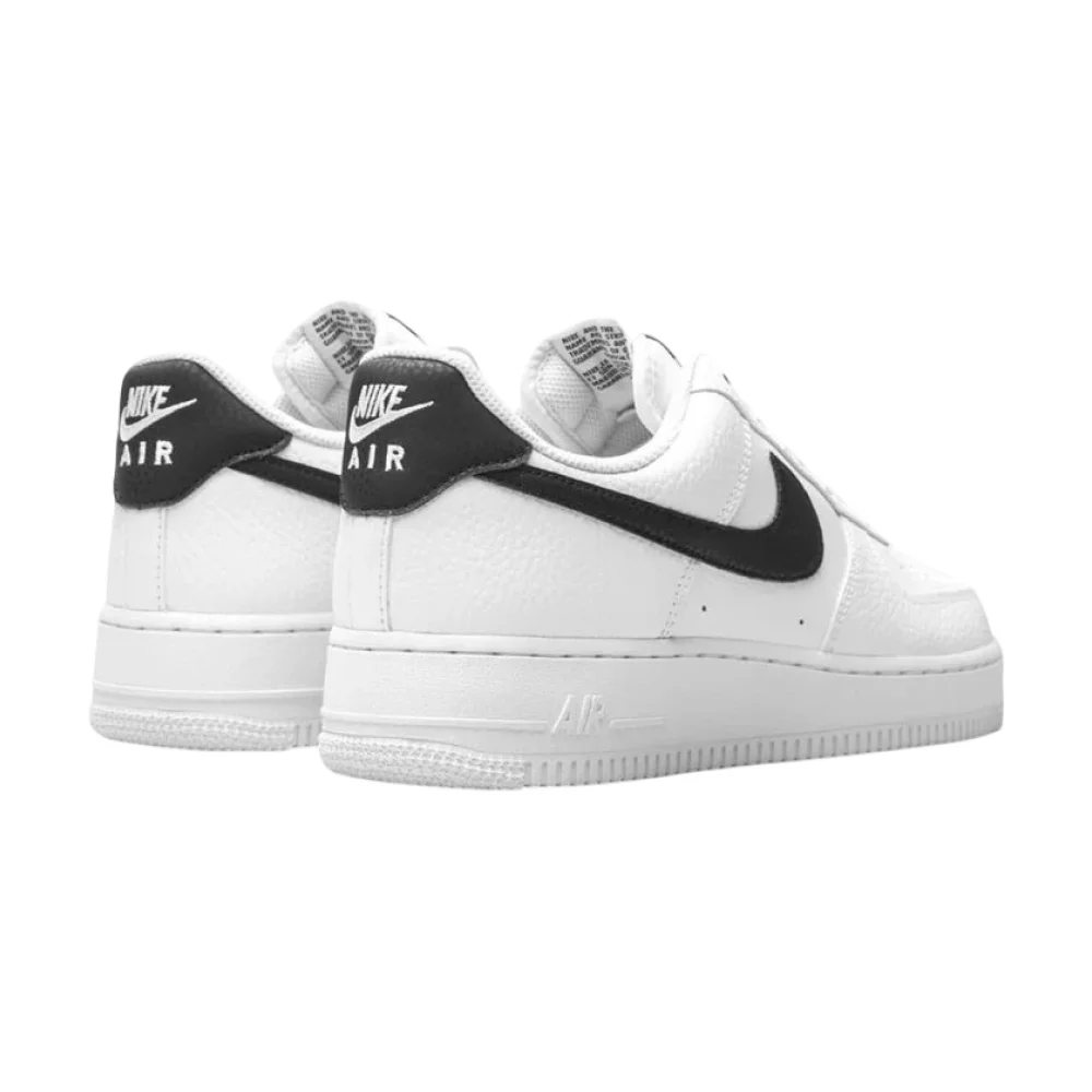 Bota Nike Air Force 1 Low '07 White Black Pebbled Leather