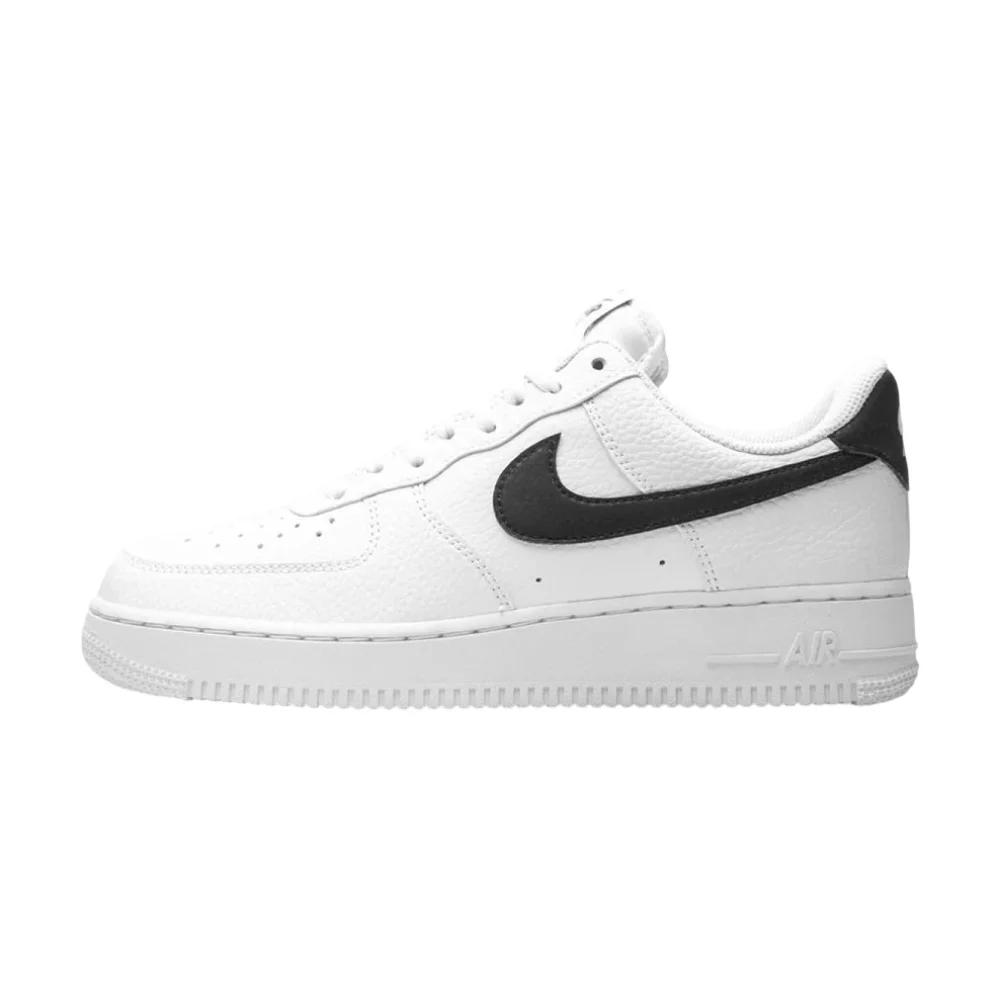 Bota Nike Air Force 1 Low '07 White Black Pebbled Leather