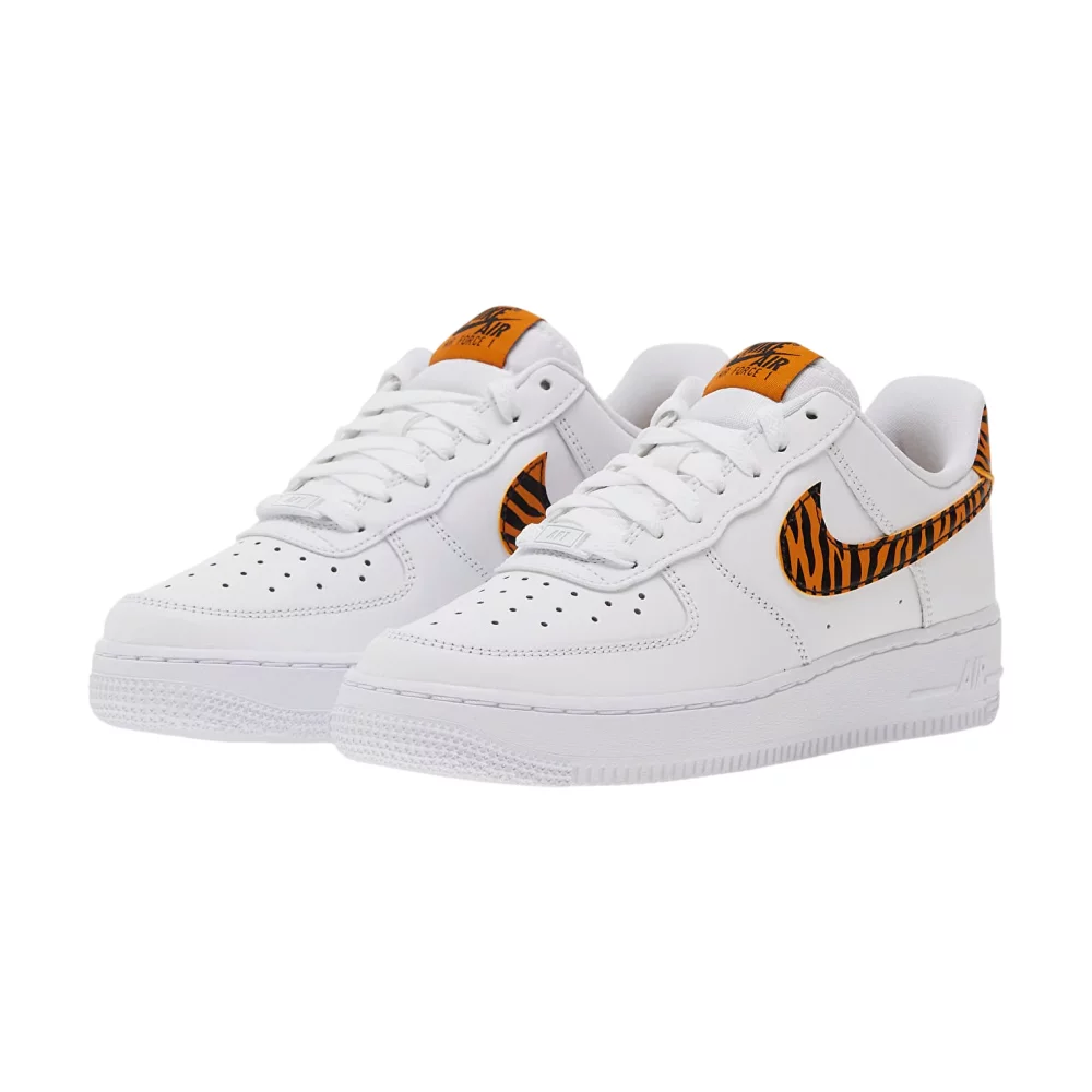 Bota Nike Air Force 1 Low '07 White Black Monarch (Women's)
