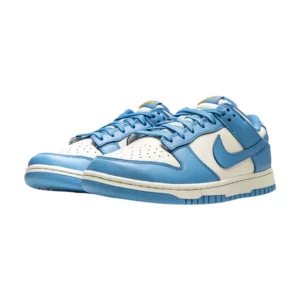 Bota Nike Dunk Low Coast (Women's)