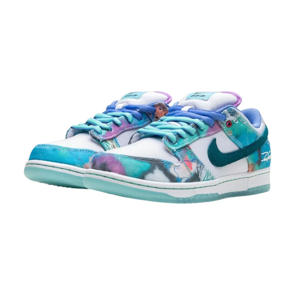 Bota Nike SB Dunk Low Futura Laboratories Bleached Aqua