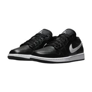Bota Jordan 1 Low Black White (2022) (Women's)