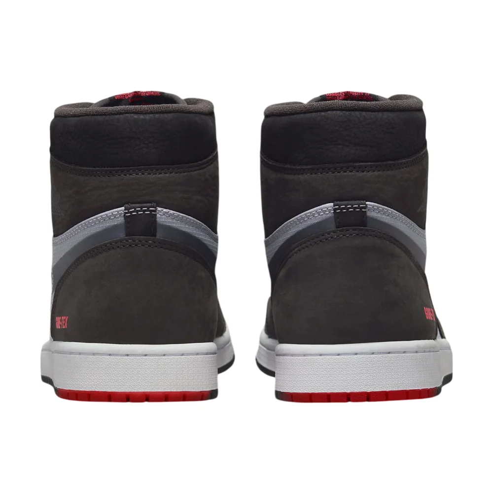 Bota Jordan 1 Retro High Element Gore-Tex Black Infrared