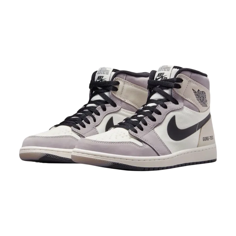 Bota Jordan 1 Retro High Element Gore-Tex Light Bone
