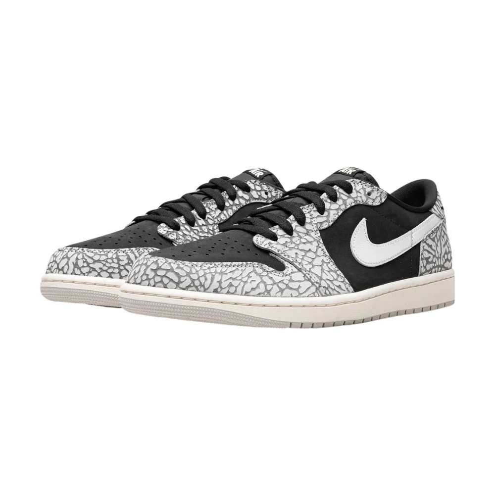 Bota Jordan 1 Retro Low OG Black Cement (Women's)