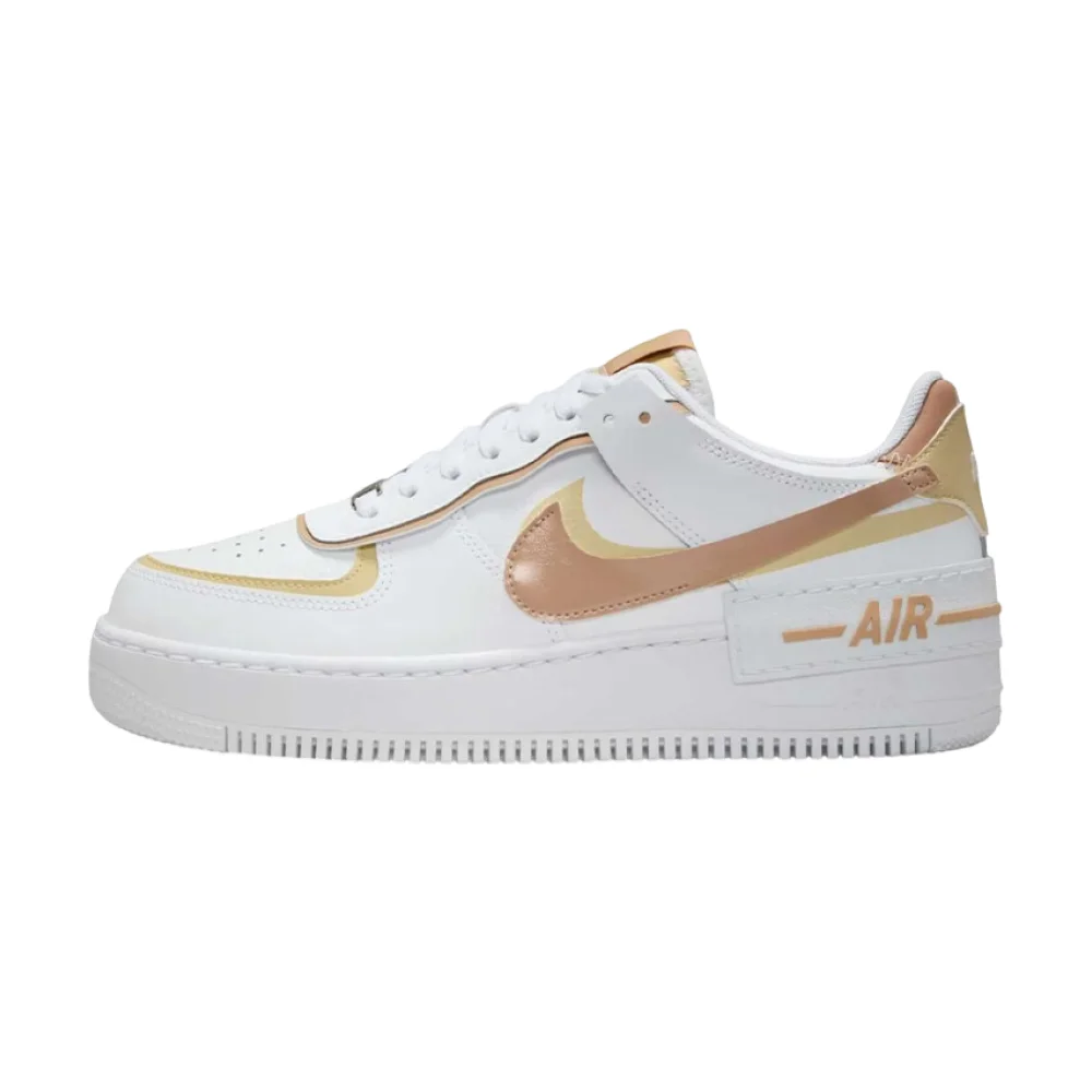 Bota Nike Air Force 1 Low Shadow White Team Gold Rattan (Women's)
