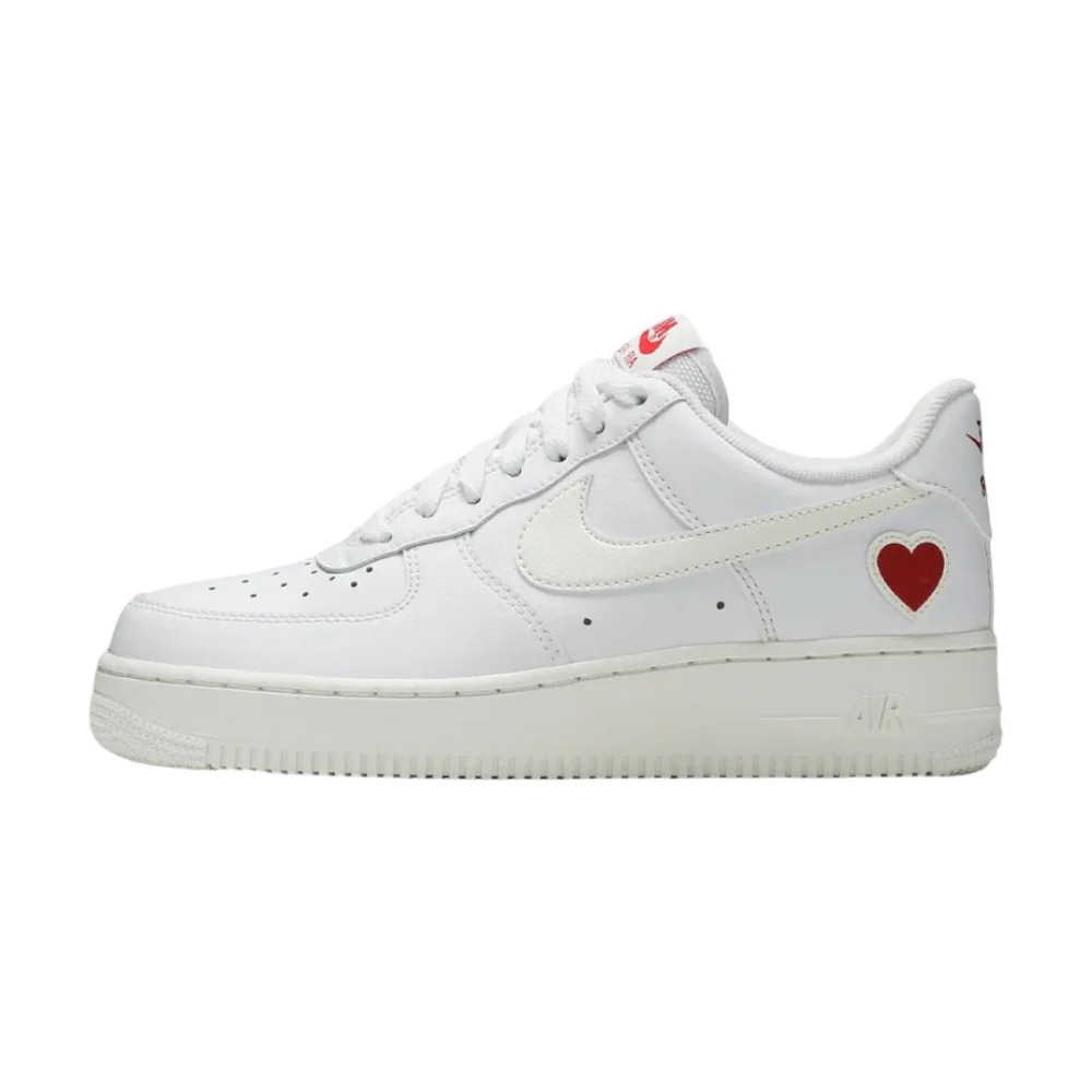 Bota Nike Air Force 1 Low Valentine's Day (2021)