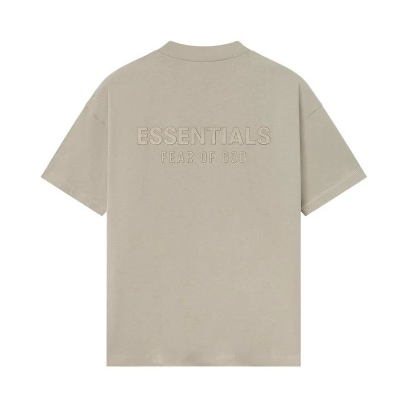 Bota Fear of God Essentials 2025 Tee Timber