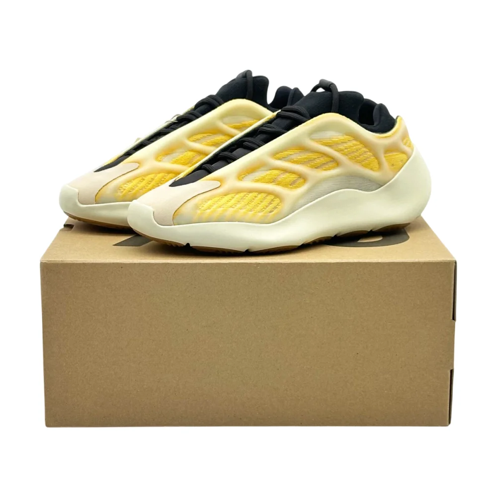 Bota adidas Yeezy 700 V3 Mono Safflower