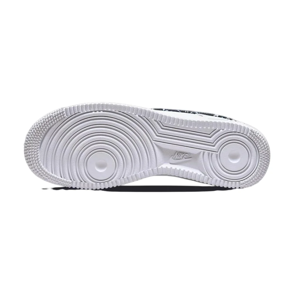 Bota Nike Air Force 1 Low '07 Essential White Black Paisley (Women's)