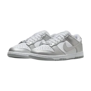 Bota Nike Dunk Low Metallic Silver (Women's)